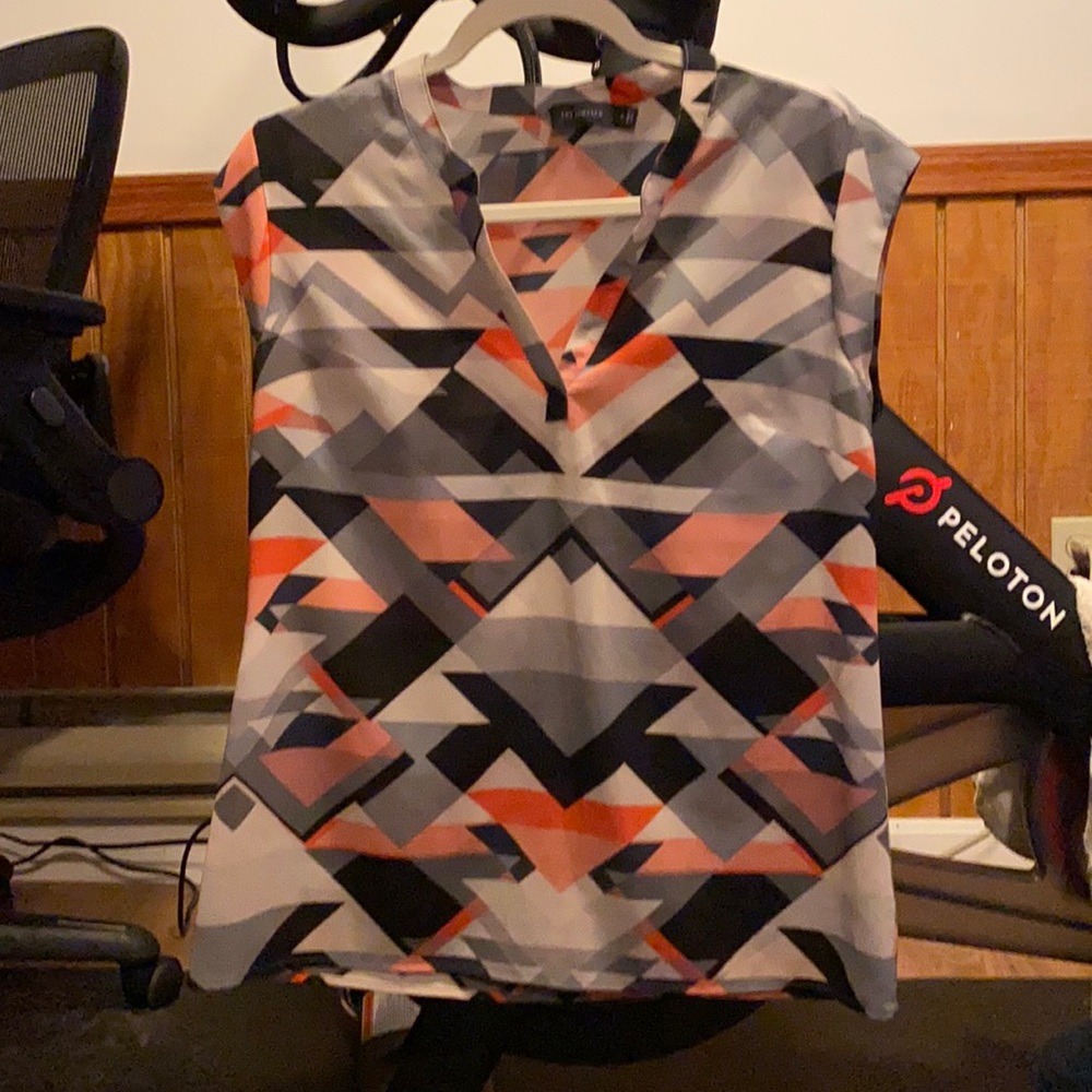 The Limited top - like new!